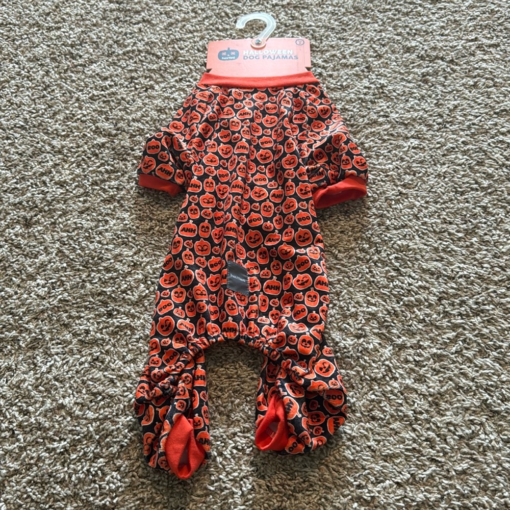 NWT FuzzYard Dog Halloween Pajamas